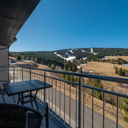 Na Vyhledech Apartament Loučná pod Klínovcem